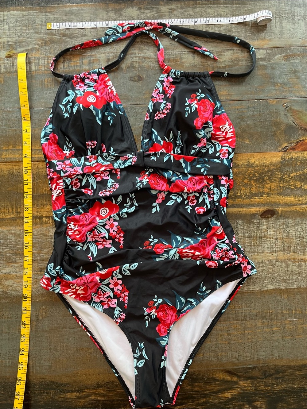 Cupshe Black One-Piece Swimsuit with Red Floral Print